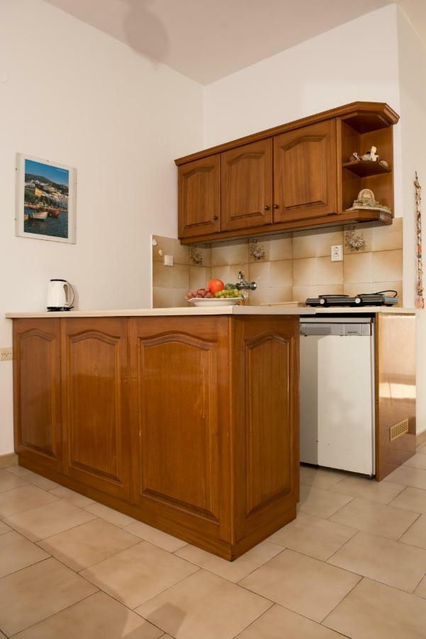 Olga Apartments Alinda  Extérieur photo